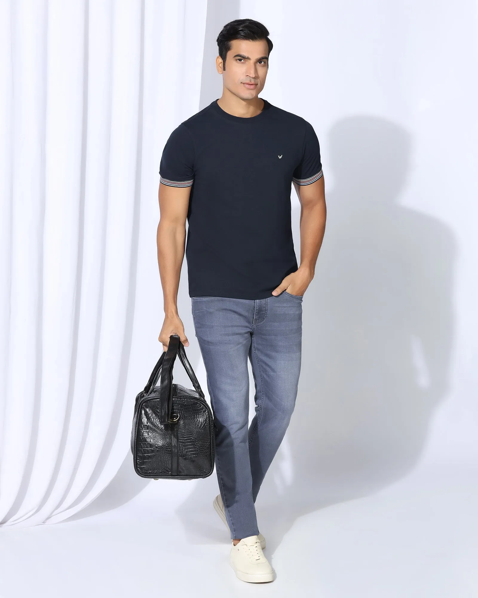 Crew Neck Navy Solid T-Shirt - Spectrum