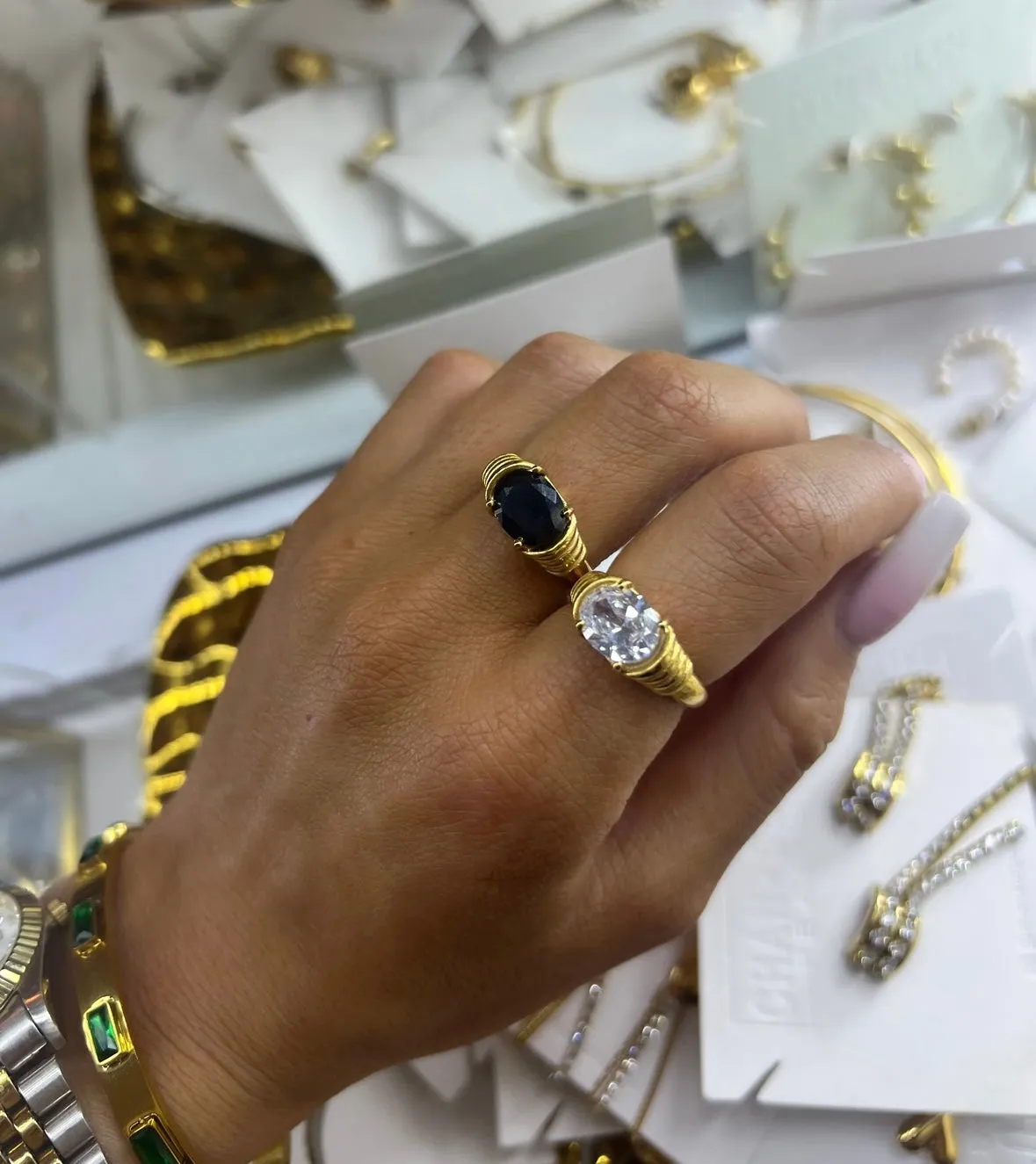 Elizabeth Ring - Black - Water Resistant