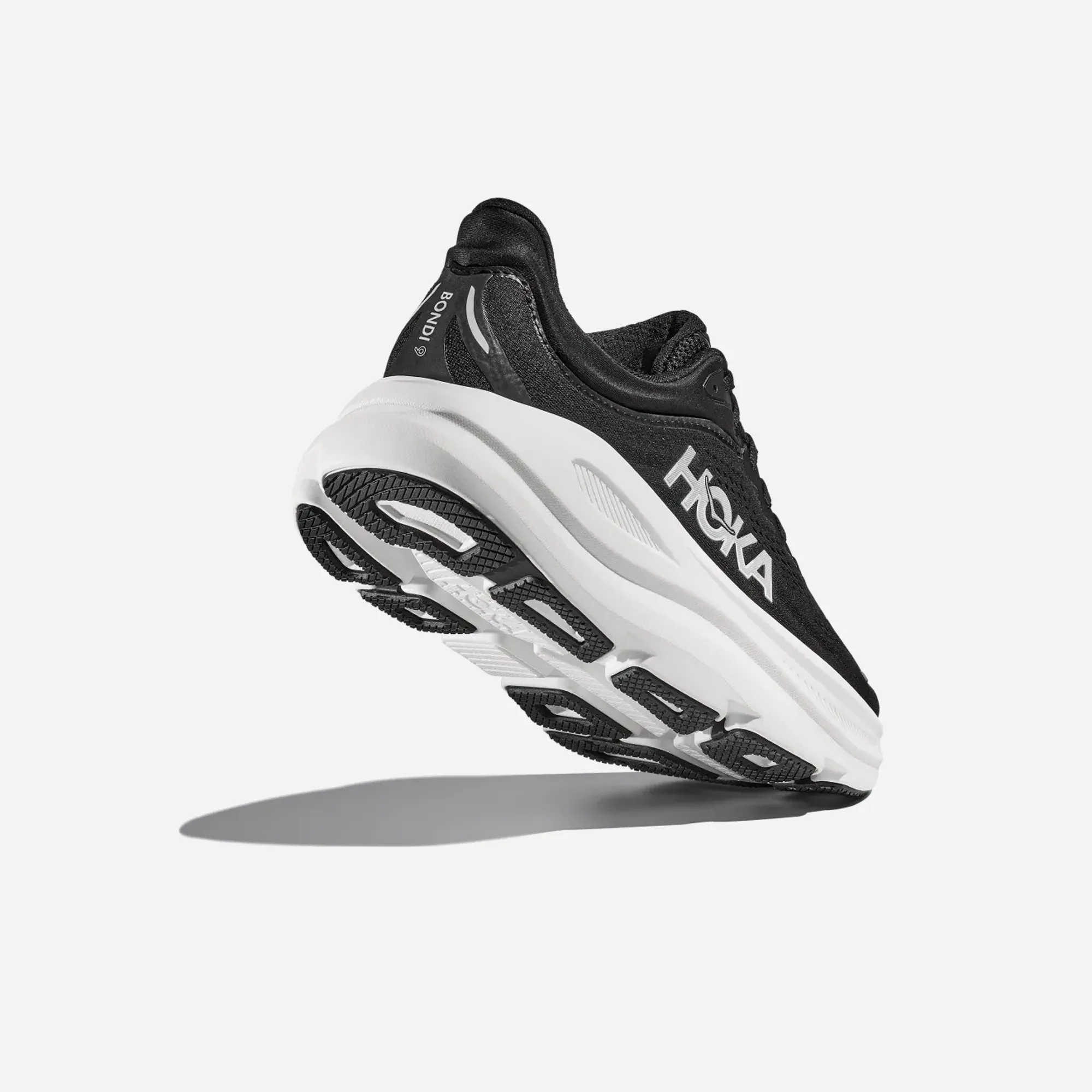 Hoka Bondi 9 black / white regular WMNS