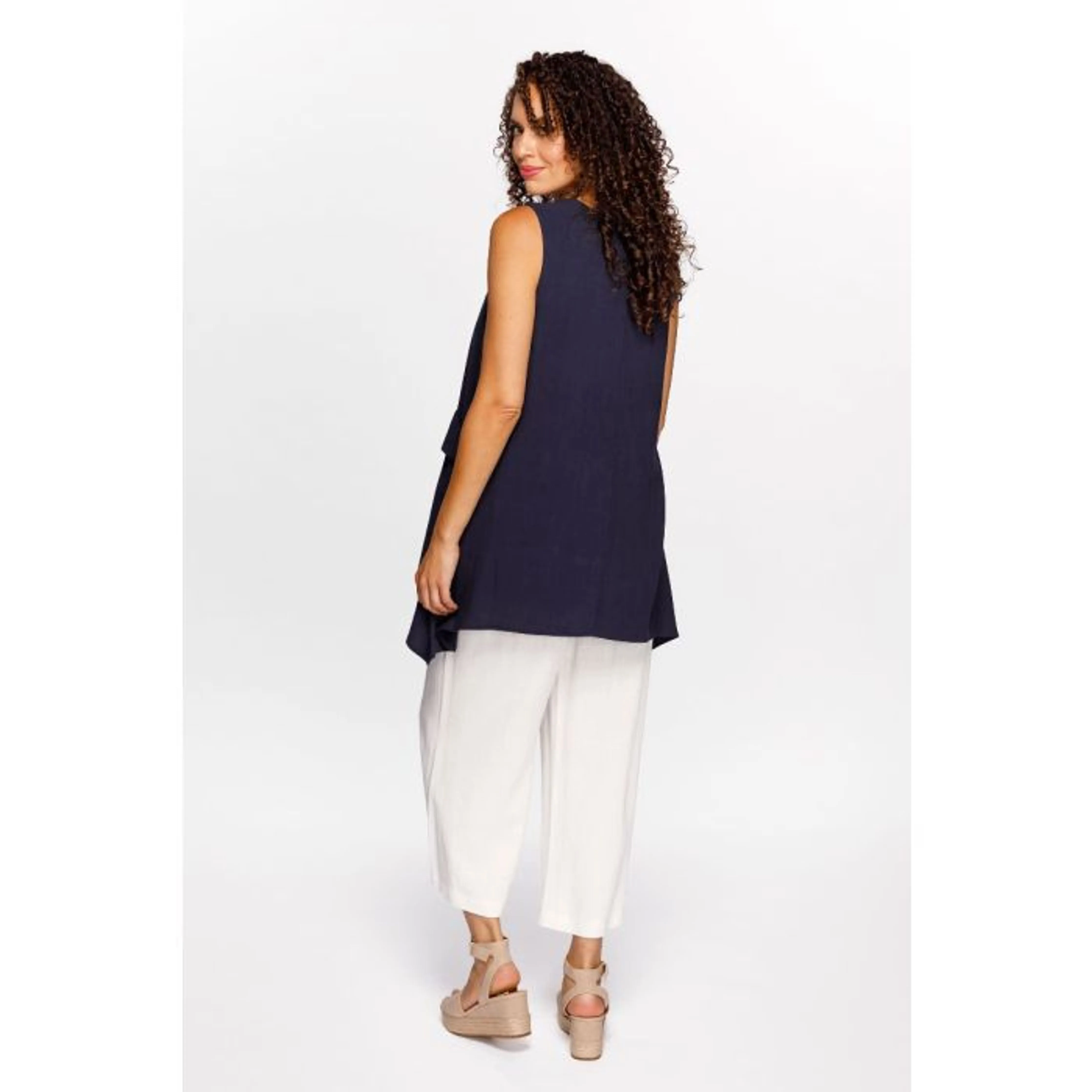 Pocket Detail Sleeveless Tunic