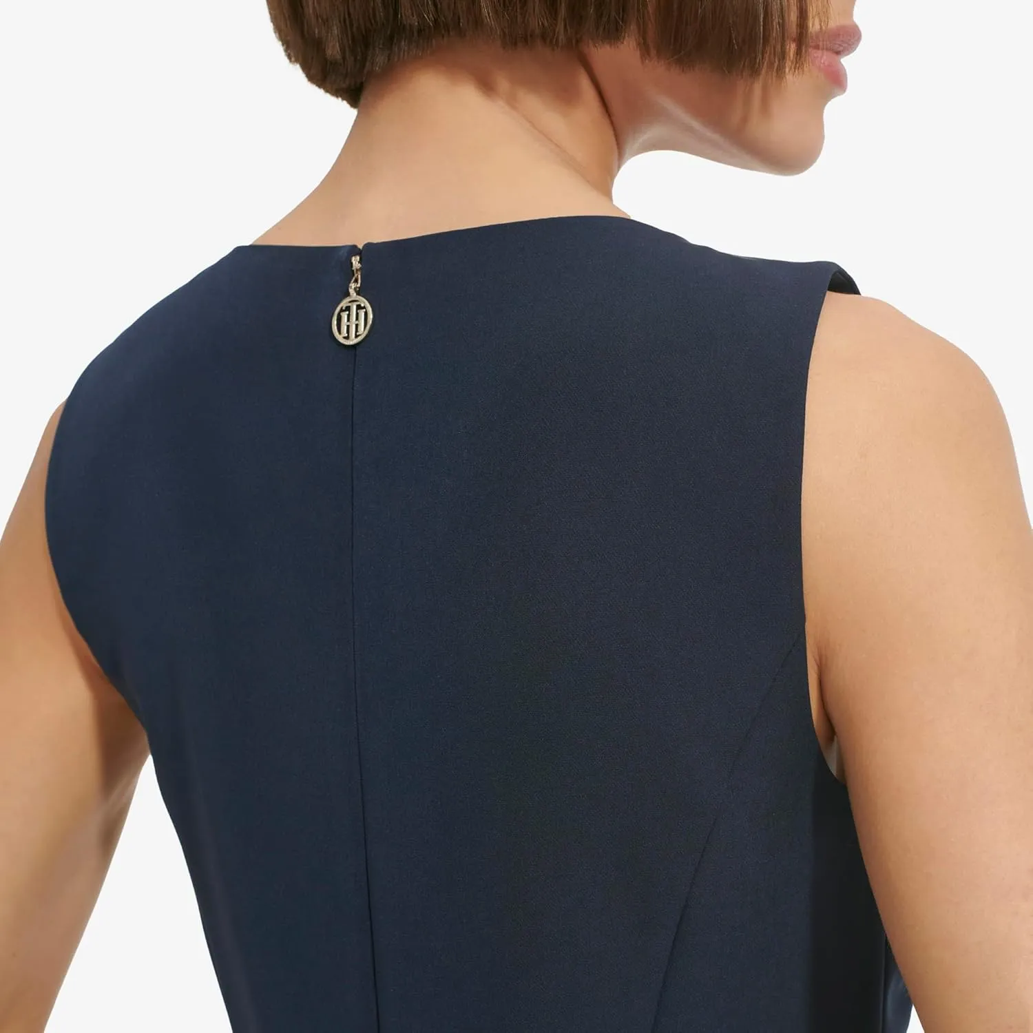 Tommy Hilfiger womens Sleeveless Split Neck Solid Drapey Crepe Jumpsuit